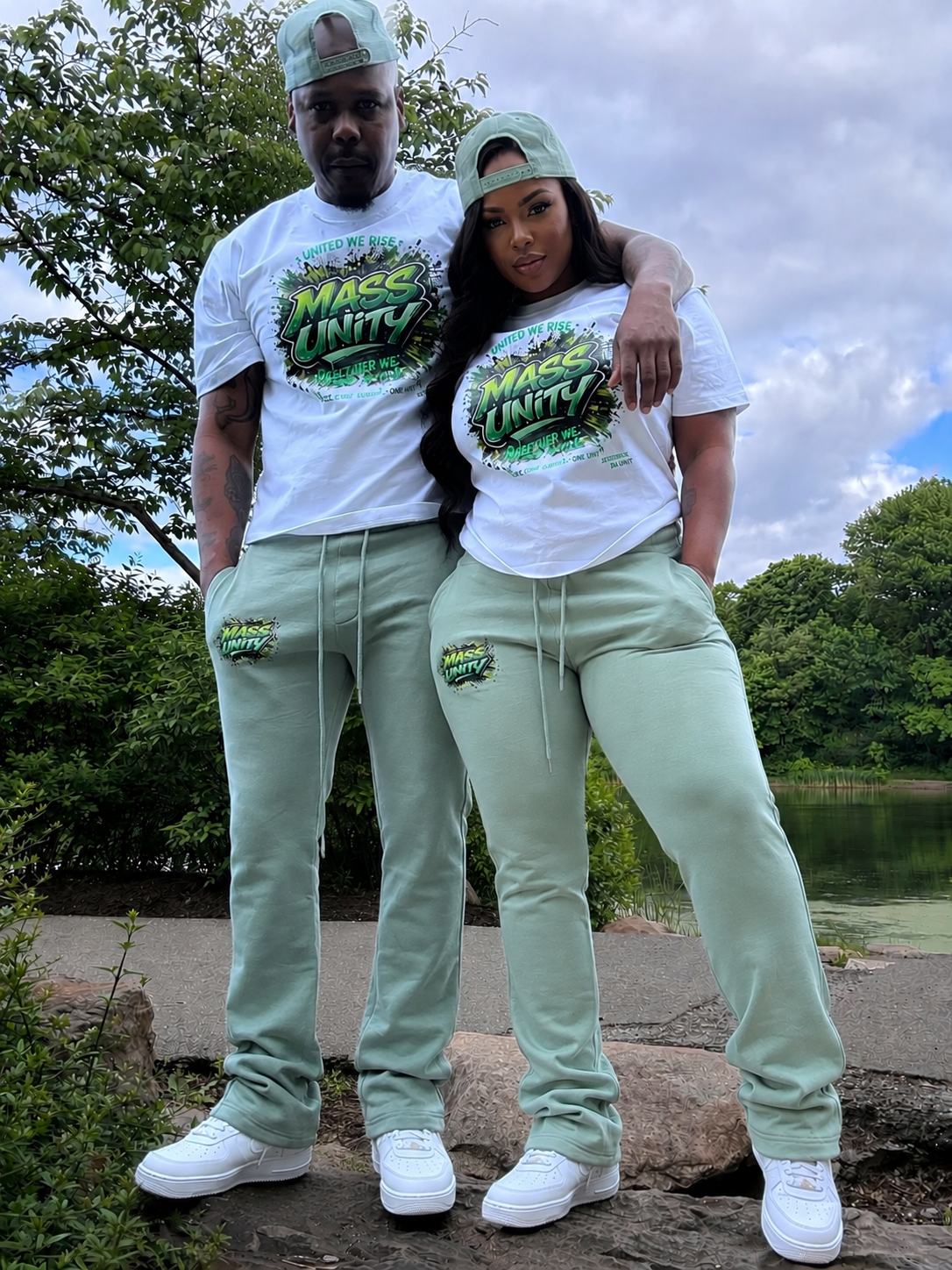 Mass Unity “United We Rise” Signature Set